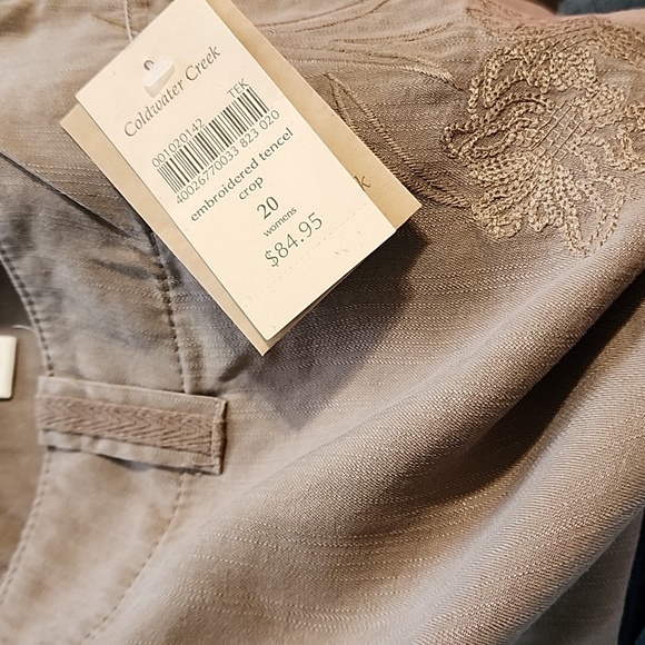 Coldwater Creek Croped Pants - Picture 3 of 4